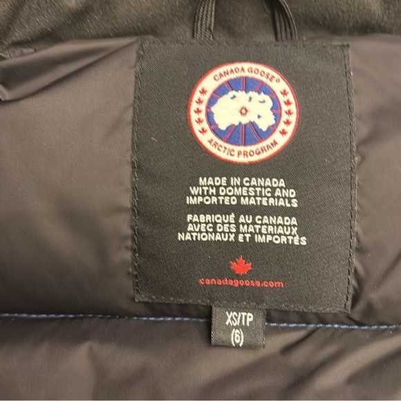 Canada Goose Youth Vanier Vest - XS - Picture 7 of 9